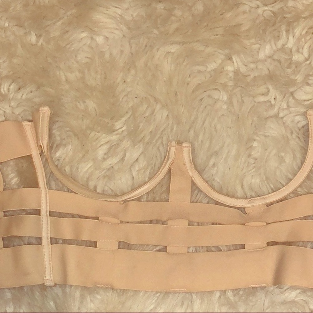 Nude T-shirt Corset. - for small chest
